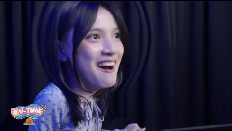 allo_zee's tweet image. “ini boong deh kak”
“HAHH KAKK?!!! SUMPAHH? eee ga lucu eee takut”😭

WKWKWK @A_VirgiJKT48🤣
#VTime