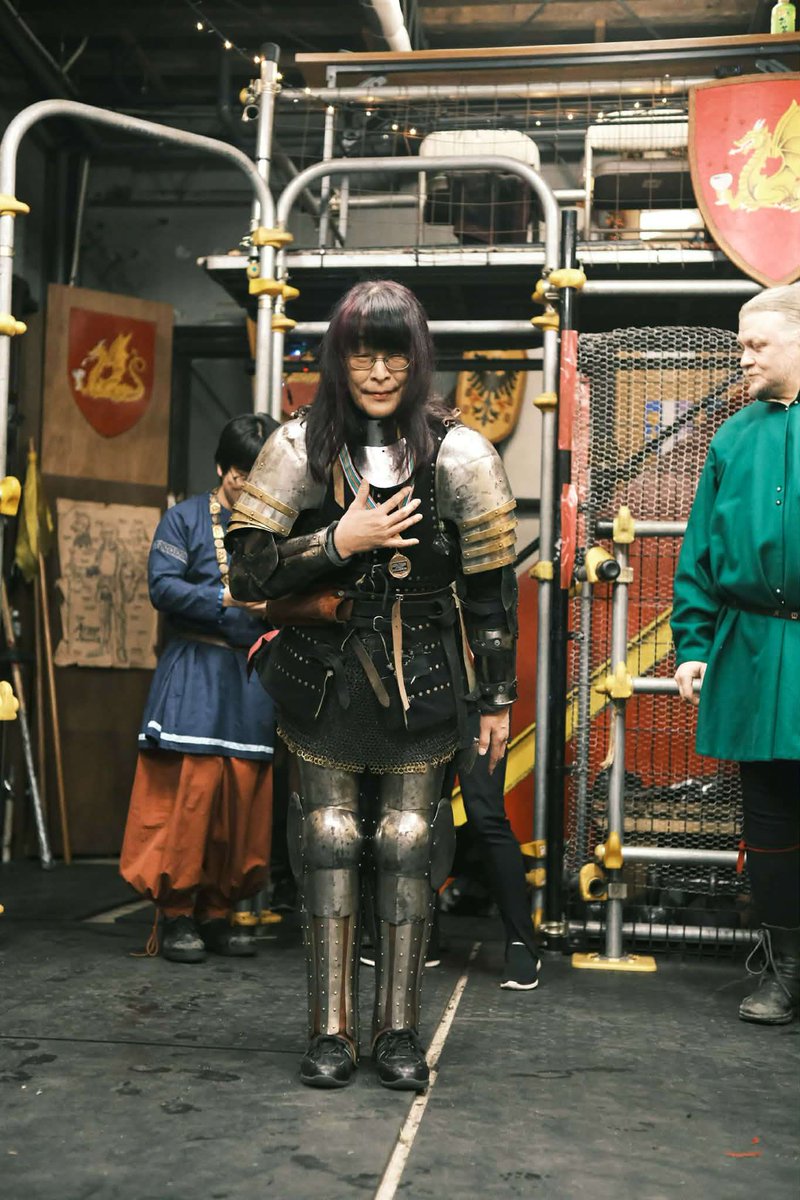 ⚔️ナイトデュエル＜騎士決闘＞⚔️

重量級初代チャンピオンはマット選手(左）
軽量級チャンピオンはペイン(円山夢久先生<a href="/Findal/">円山夢久</a>)選手となりました✨
おめでとうございます🎉🎉🎉

#アーマードバトル #スポーツ #HEMA