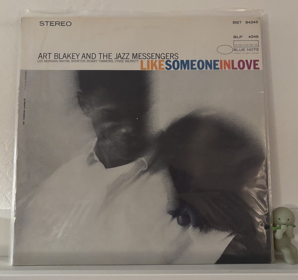 #nowplaying #Jazz 1975 us repress w rvg. One more Blakey. From same sessions as A Night in Tunisia. Some classics on here including the Shorter ballad Sleeping Dancer Sleep On which is a stunner