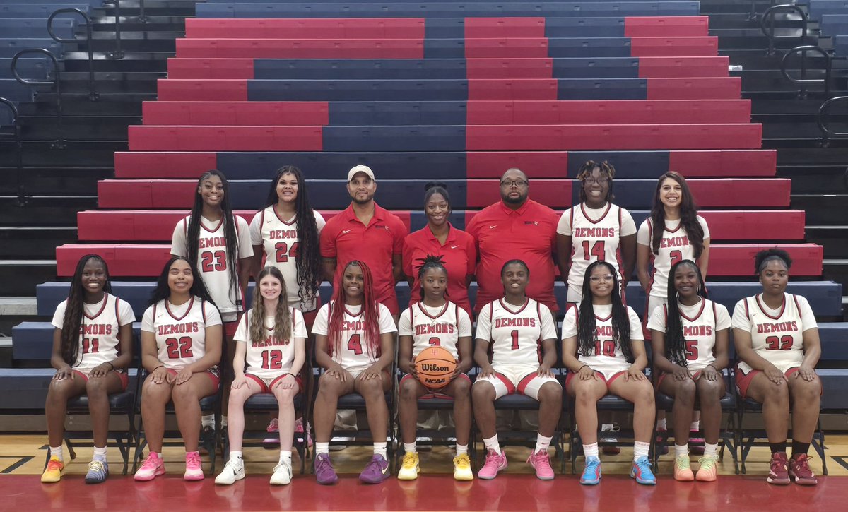 LugoffElginGbb's tweet image. Trust the process….
Lessons learned v Camden and River Bluff
On to Camden Friday night..🫡

#hustLE
#1LE❤️💙💙❤️🫡💯