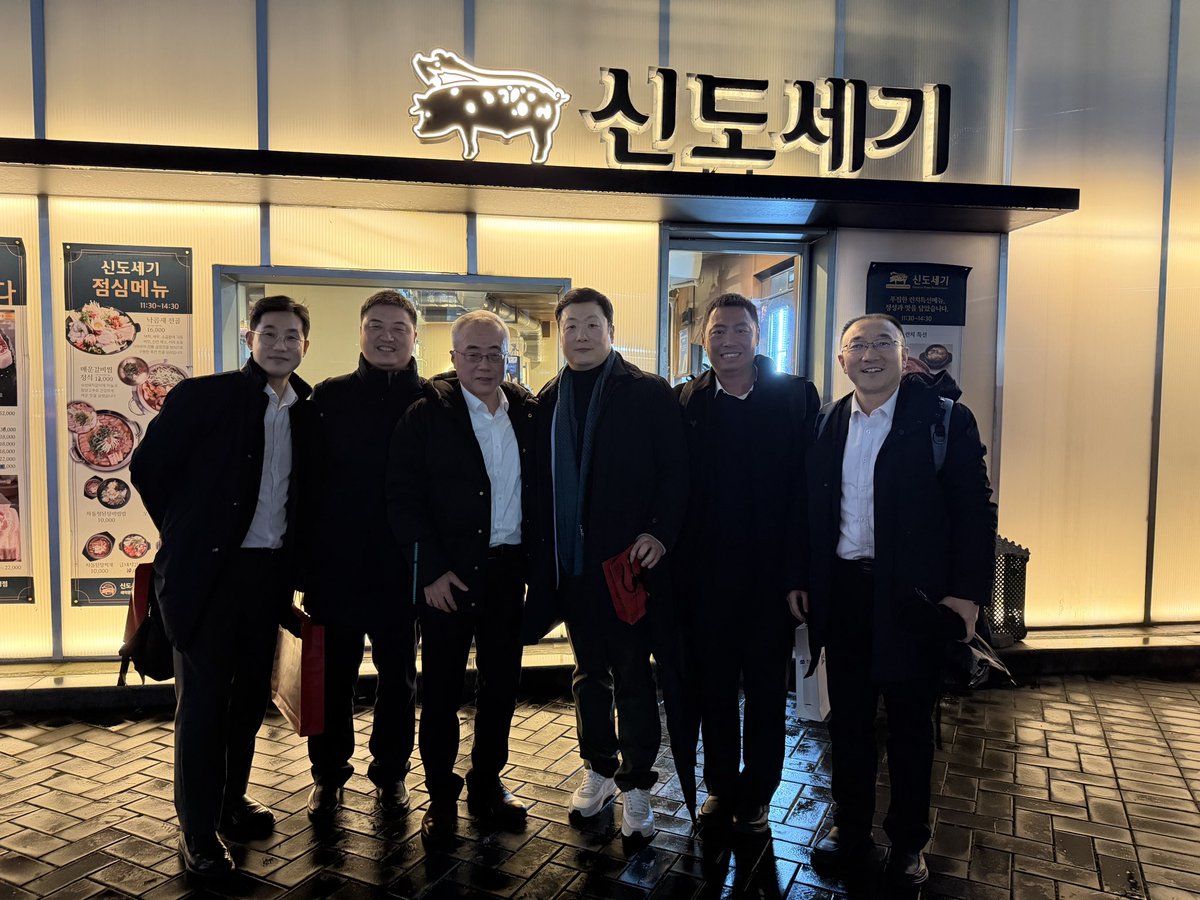 Clebus Official tweet media