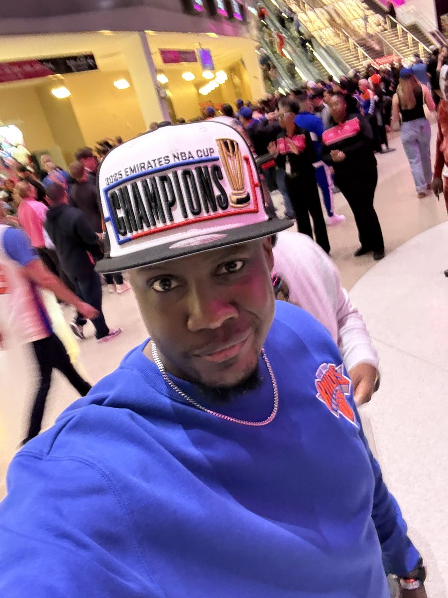 🆂🆆🅰🅽🅽🆈 (Knicks Season is Upon Us) tweet media