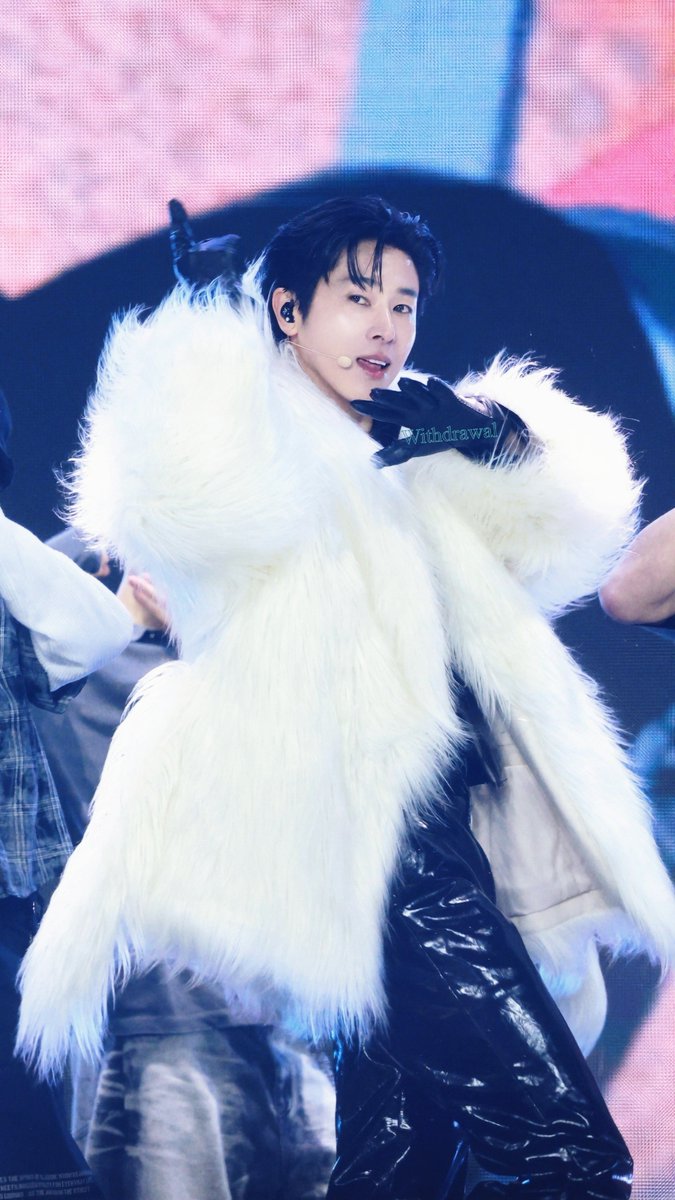 Withdrawal tweet media