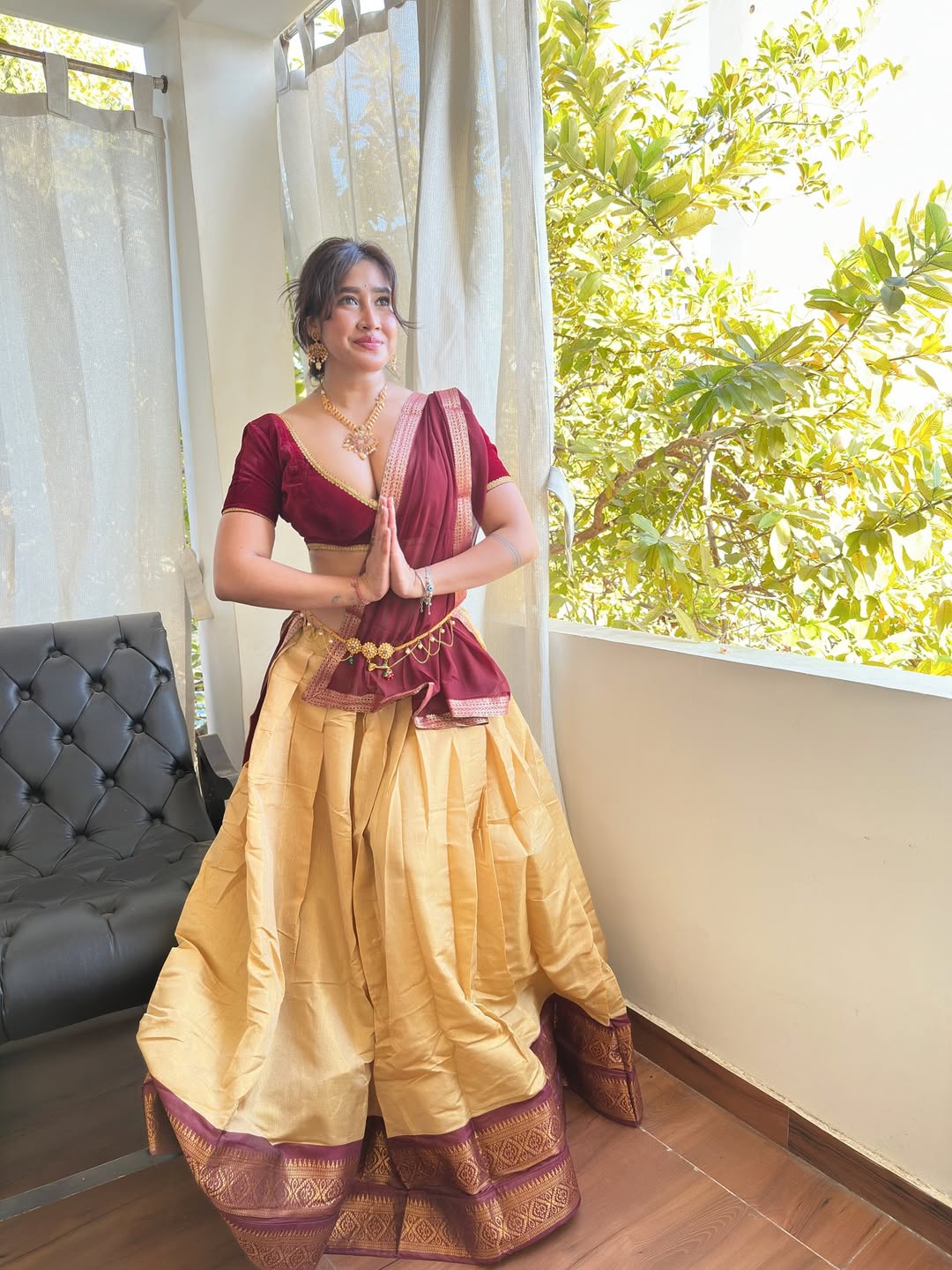 G8WCXXKa4AIPJC0?format=jpg&name=large