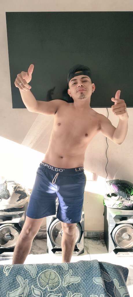 EEL_JIMZ's tweet photo. Sigan la cuenta 😈😈😈😈😈😈 https://t.co/F83uEvjXlW