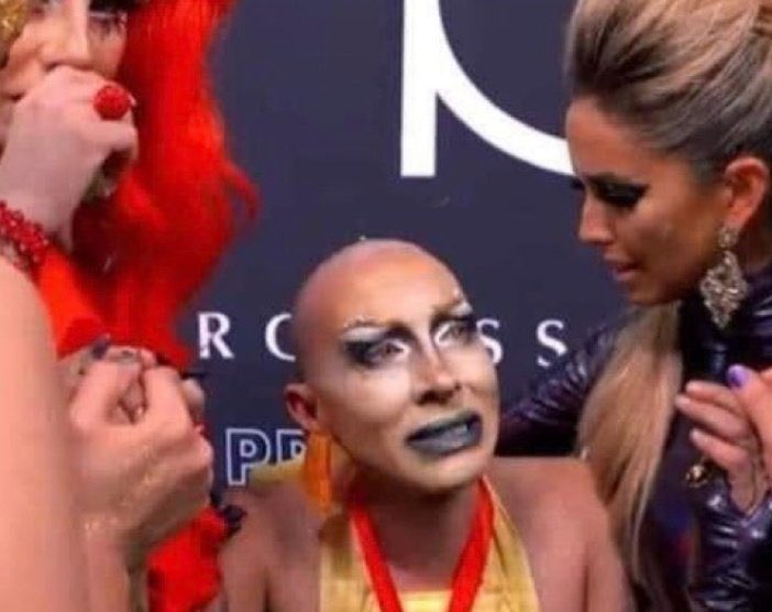 iamgetsa's tweet image. que dlv estuvieron las canciones esta temporada de las muertas verdad de dios…  #LMD7