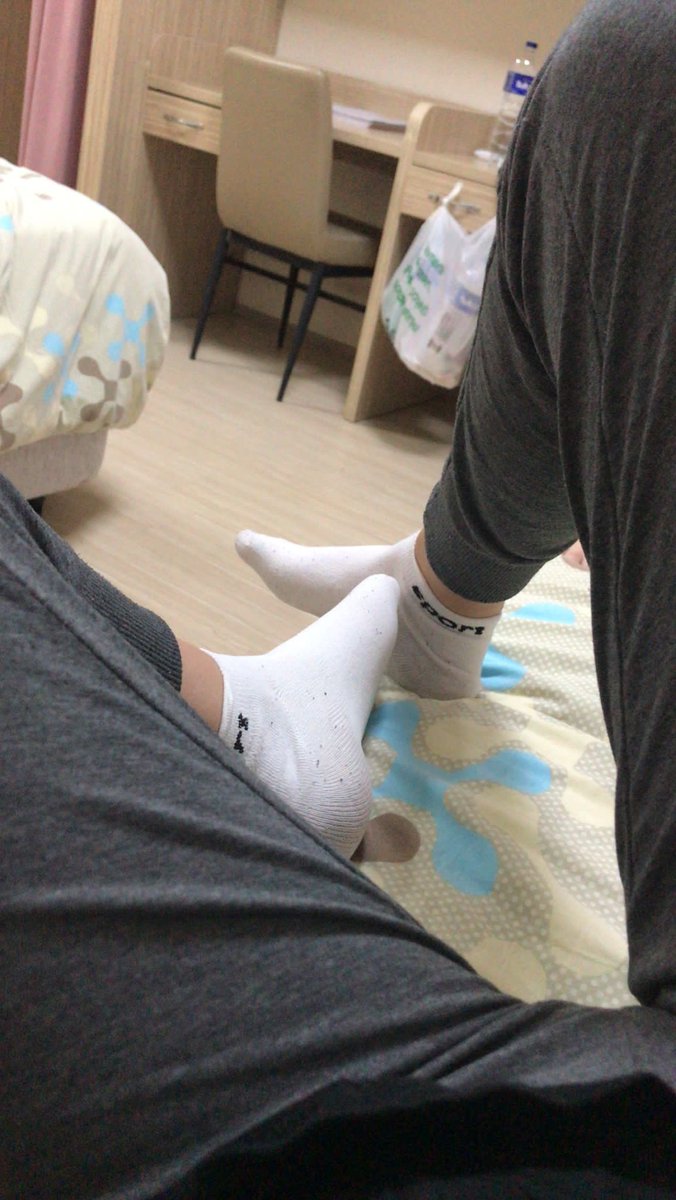 Günaydın normal insanlara 🌼 Sizinde yüzünüze sıçayım oe köleleri siz domalmak için varsınız yurttan çıkmadan domalın bakalım 🤣
#finansalköle