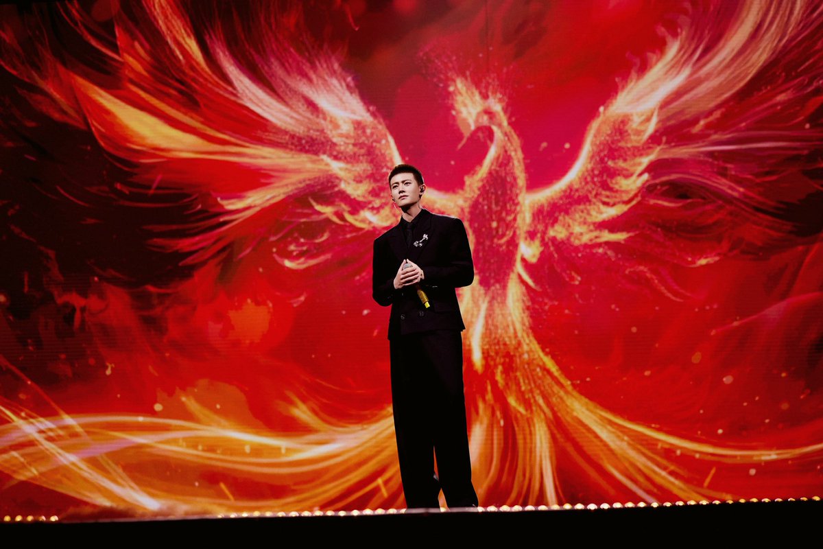 dineforezt's tweet photo. - #SilentTides gaining momentum in both online views and TV audiences
- #RenJialun performing his #BurningFlames's ost《Don't Ask Why》in China TV Drama Awards 2025
We eating well and winning so good. Proud and happy 😍❤️🔥🎉
https://t.co/jIhrfZxH4b https://t.co/O97mfeyrkK