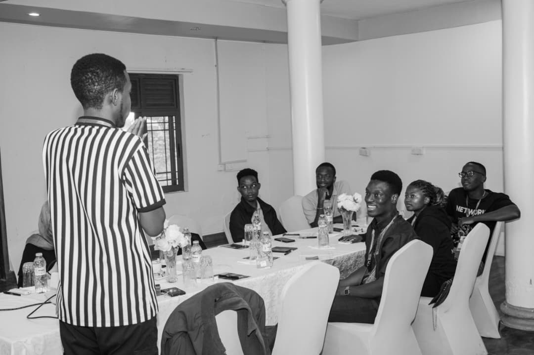 MerciWaMwitira's tweet photo. Every trainer trained is a ripple of impact. Proud to contribute at the TNT Workshop, Pre-ARM 2025 in Entebbe, Uganda where seeds of leadership and advocacy were planted for generations to come. #TNTTrainers #ARM2025 #YouthLeadership #MEDSARDelegate https://t.co/RXdnq8EOQO