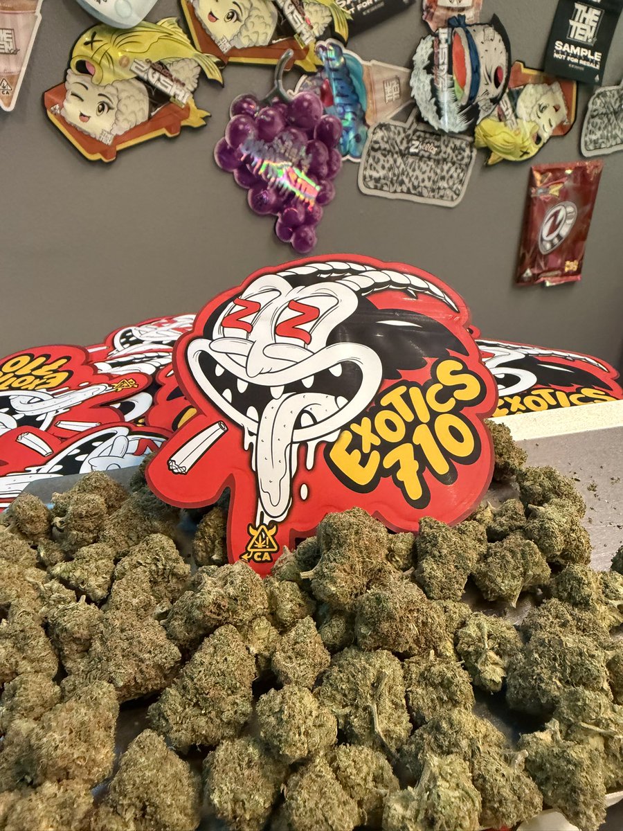 CannabisXTh's tweet photo. 🍬 The Original Z — @exotics710 
A classic from a respected name, defined by its recognizable candy-forward character and clean balance.
Familiar, consistent, and still setting the tone.

#Exotics710 #Zkittlez #ZCulture #CaliHeritage https://t.co/cRW3oWcXwc