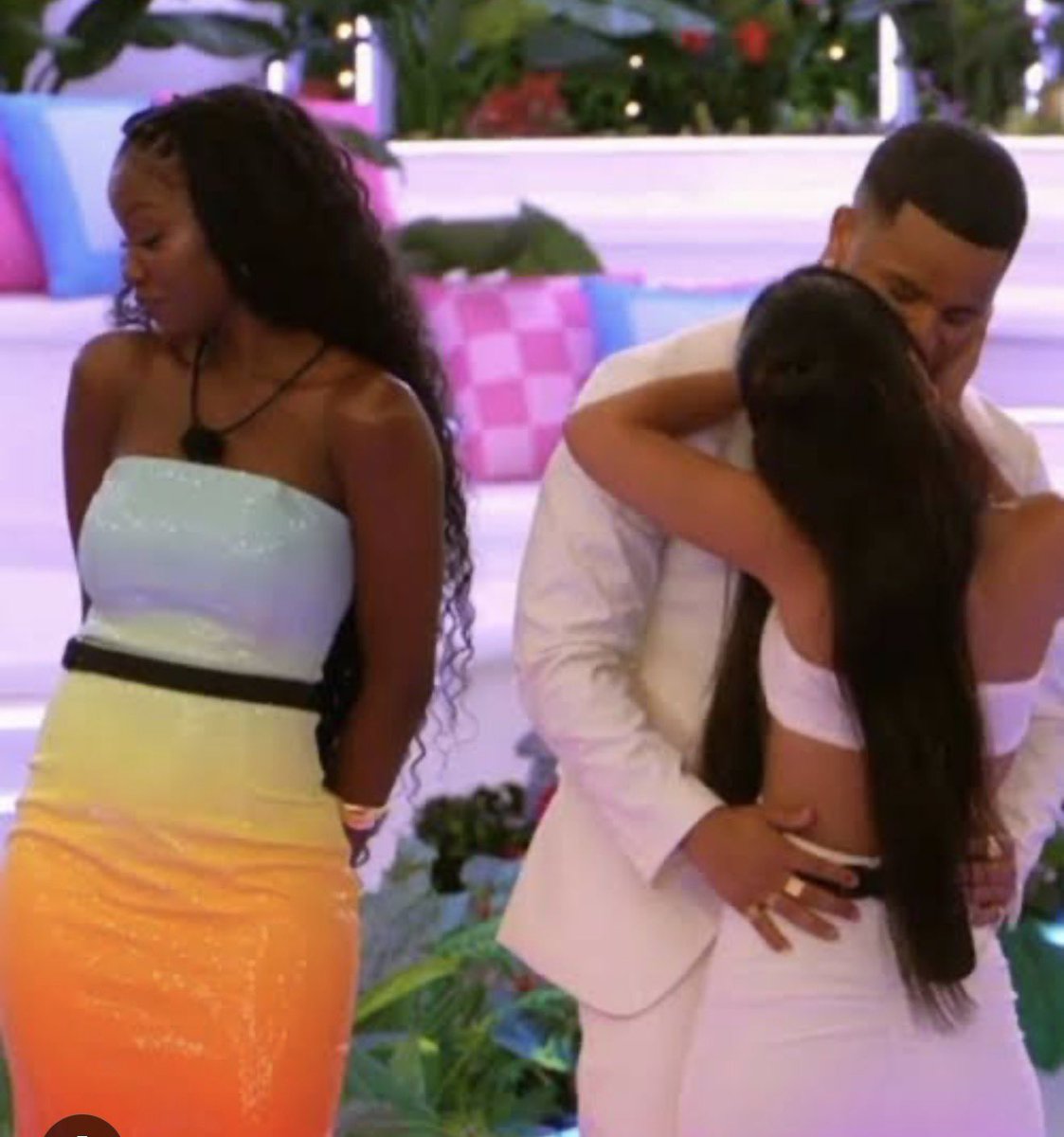 YulissaNgaCrave's tweet image. While we wait for the Queen to bless us, can everyone admit that these niggas would’ve shook the villa UPP
Like pleaseee give them a chance now #Yace❤️❤️