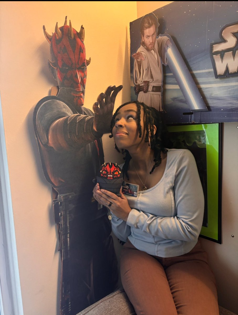 THRAWN knows BALL 😀🗺️💅🏽 tweet media