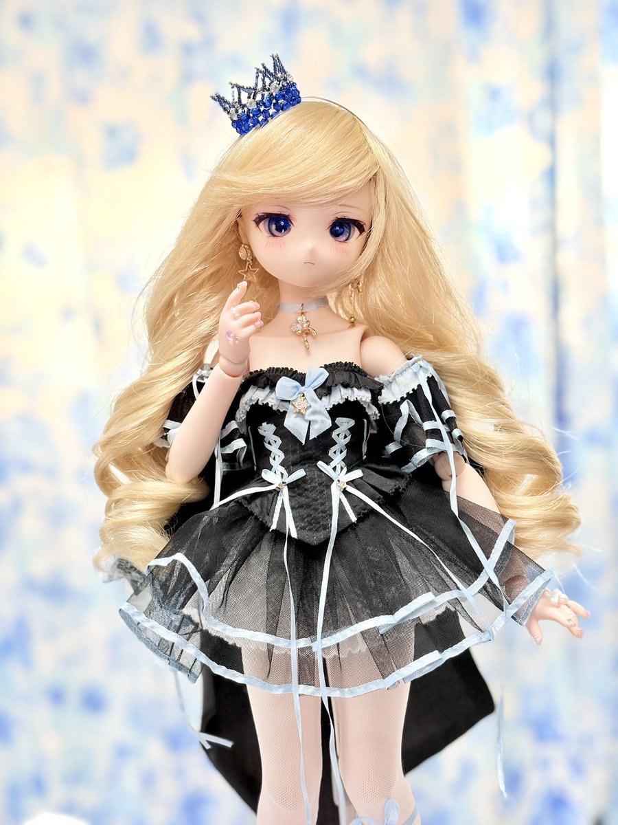 nuno44444444's tweet image. 👑🐈‍⬛
#Magiccat
#まりりっこ
#ぷちどるちぇ