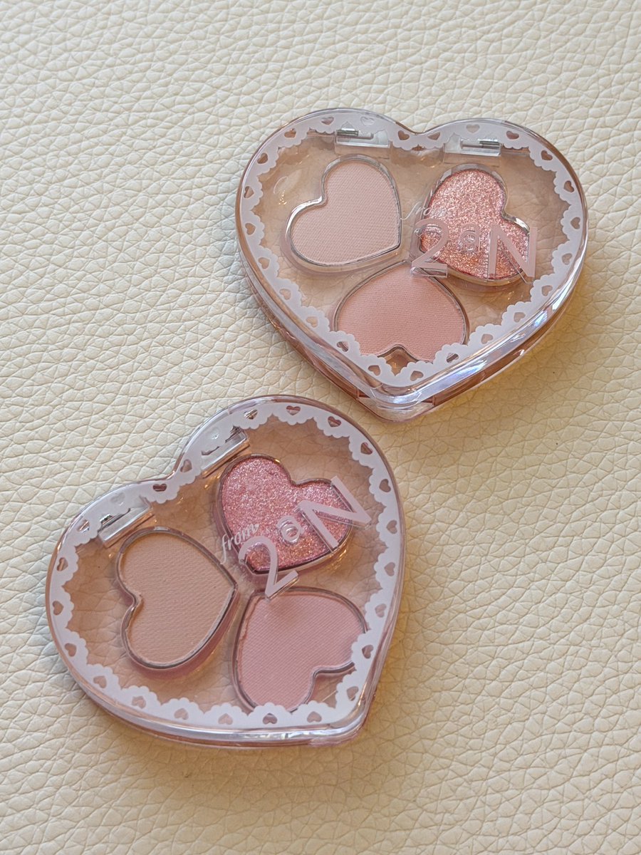 【meee♡】 4点おまとめ 04と06買ったんだけどめっちゃかわいい〜🫶違いが絶妙すぎるけど🤗