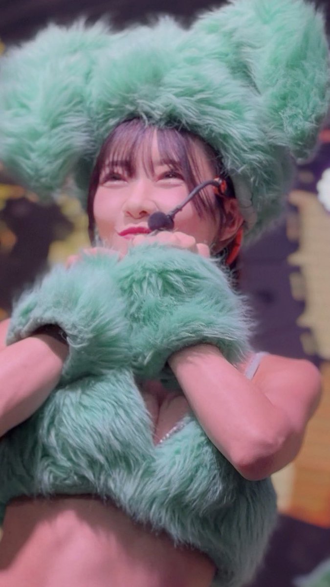 2025.12.16 第1-3部 メイドDAY
ゆかちゃ🍒 Queen演目👑
２部 ▶︎ メドレー、material girl
３部 ▶︎ Toxic
本日も大好きな推しは大活躍‼︎
体調には気をつけてね。無理せず🐨
#ゆか #63ANGEL #burlesque東京