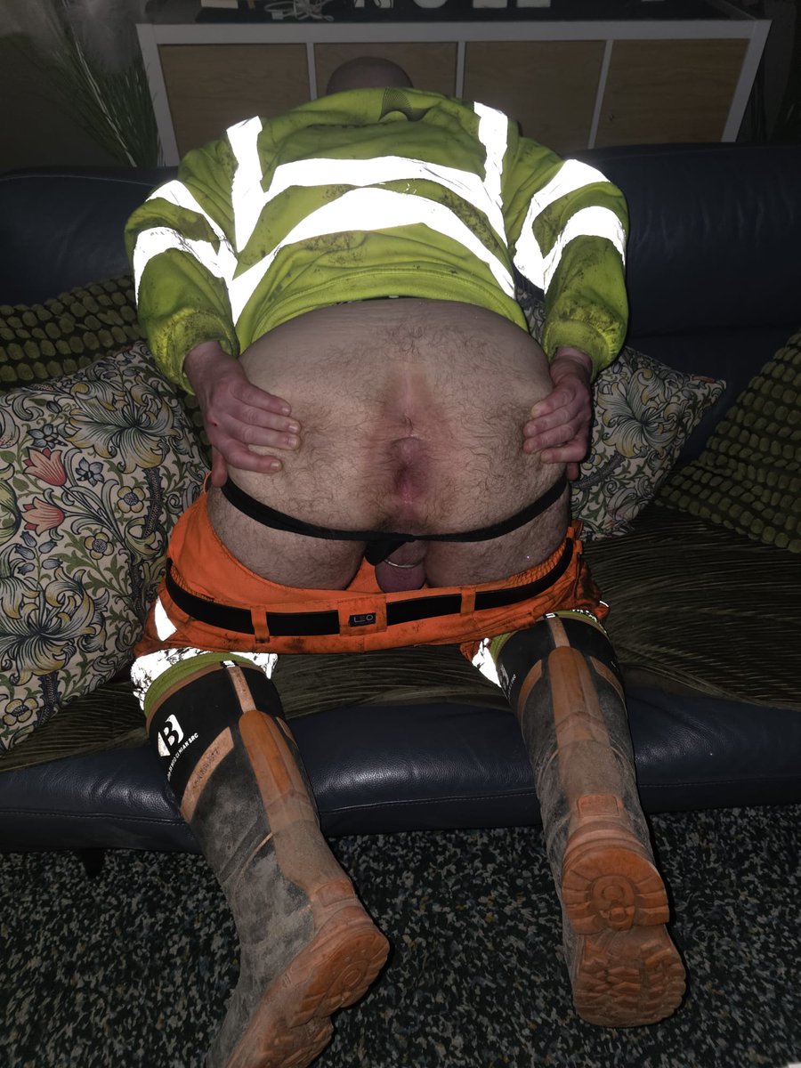 Skinheadworkie tweet media