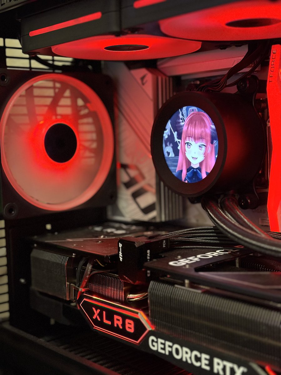 guccipanuchi's tweet photo. Lian Li A3 / 9800X3D / 4070ti Super https://t.co/4ywW4hzuzf