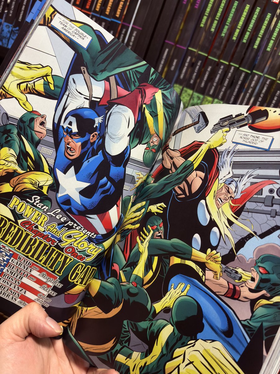 epicmarvelpod's tweet photo. Captain America Epic Collection, Vol. 24: American Nightmare
The Heroes Return era begins here with the return of Waid and Garney! Red Skull, Hydra, Skrulls, MODOK, and even Rhino! Cap has his hands full here! More pics on IG!
#captainamerica #marvel #comics #epiccollection https://t.co/wtN8mUMZLl