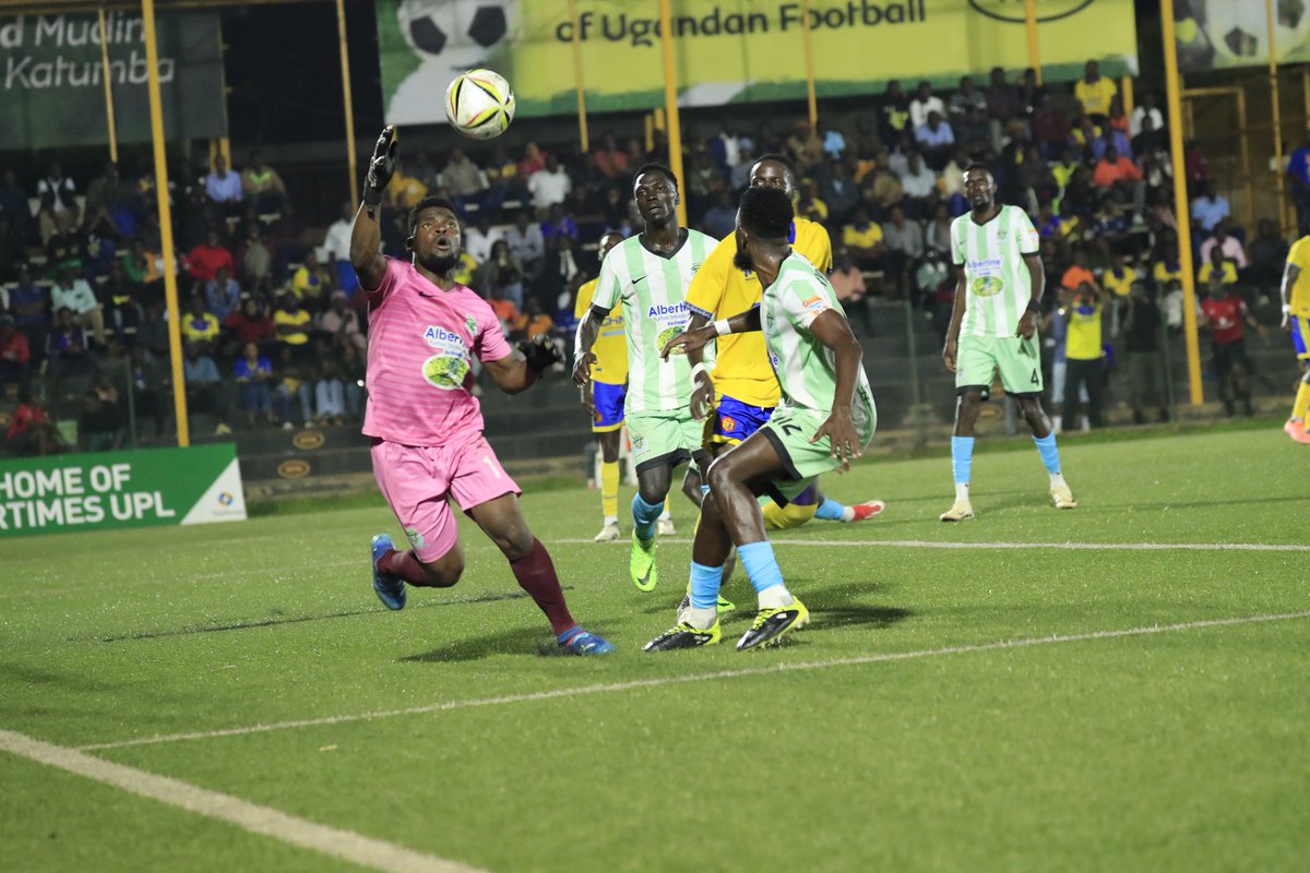 BuhimbaF's tweet image. Call Him Jamil kiyimba /Taata Latifah😄 🥅

Best in the shadows.🫡
Even in a tough night, our goalkeeper was a BEAST👏 Incredible saves, didn't go our way, but pride's on you.💚💪💪

#OneTeamOnedream #BelieversNeverQuit