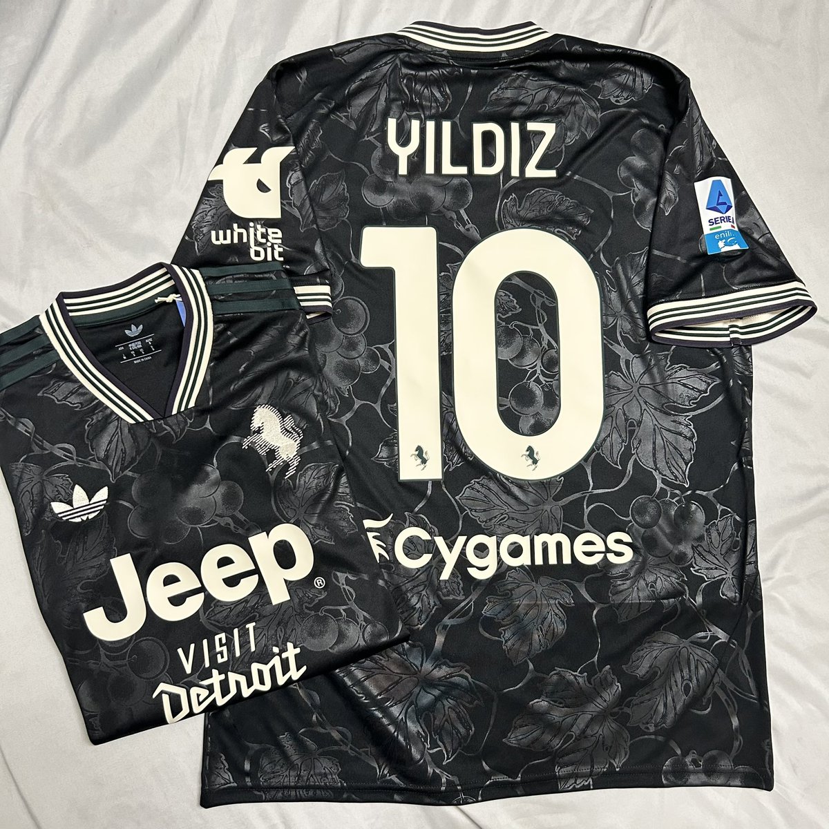 🦓 #ユベントス 🍇 25-26 3RDユニフォーム 🔟 #ユルディズ