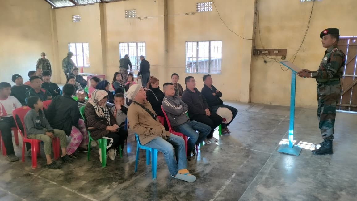 official_dgar's tweet image. ASSAM RIFLES CONDUCTS AWARENESS LECTURE AT MANIPUR
#AssamRifles conducted an awareness lecture at Tupul, #Manipur on 16 Dec 2025, focusing on career opportunities and the process of joining the Indian #ArmedForces. The initiative aimed to motivate and guide local youth by