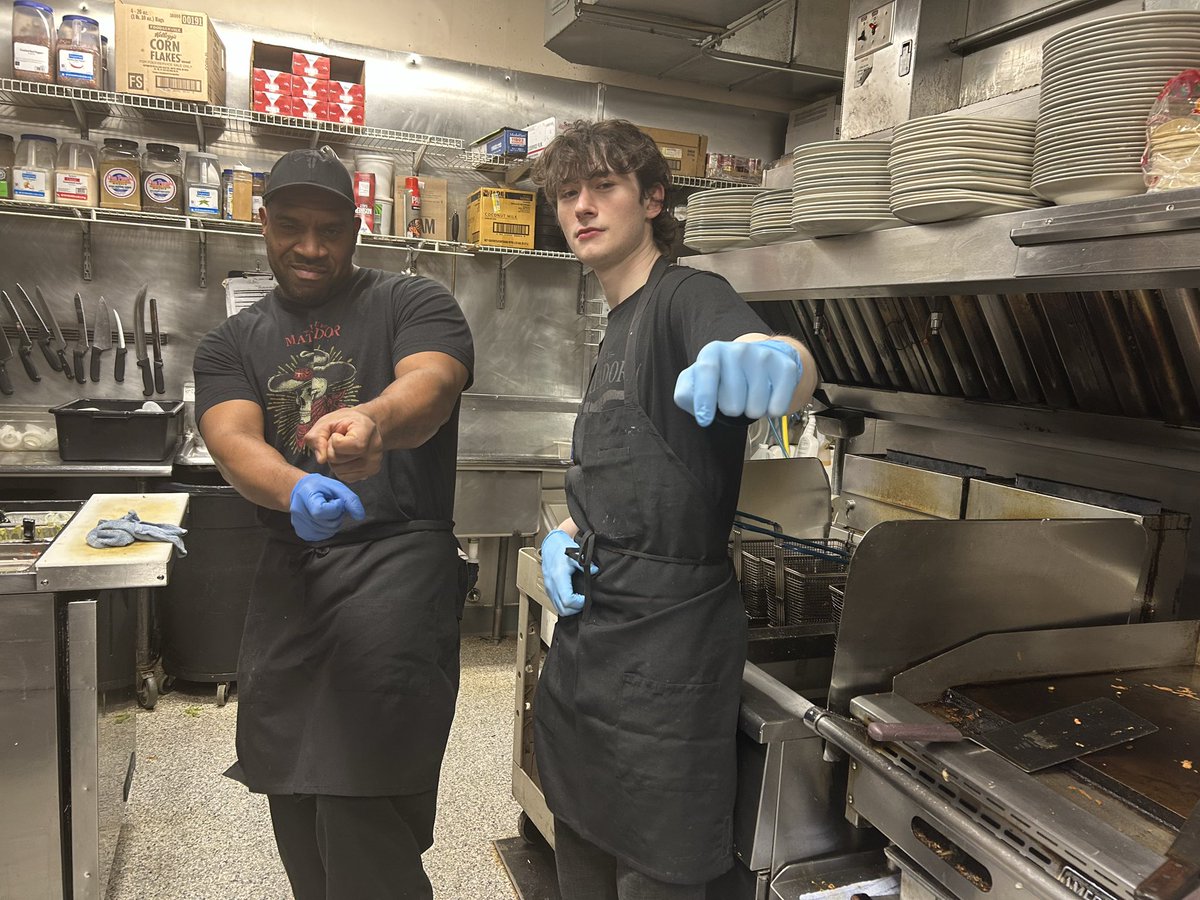 ChefstanleyR's tweet photo. I understood the assignment #havingfun #acookslife #cooks https://t.co/RB6kXsutBp