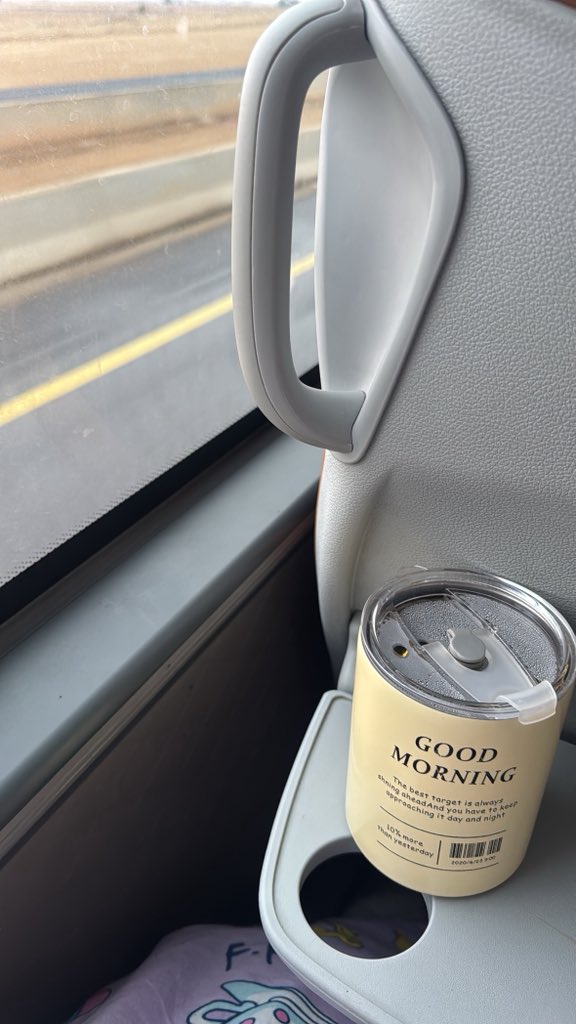 e27Sh's tweet image. اللهم انت الصاحب في السفر 🤍.