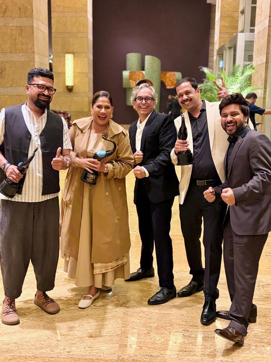 RomilCasting's tweet photo. @toifaawards  ka Tohfa felt truly special:)

Thank you for recognising the art of casting, hard work, and the madness that goes into what we do. We simply love casting and awards like these keeps us going stronger and stronger!

Feeling grateful. Feeling inspired. Feeling blessed https://t.co/rgEAPBrkYA