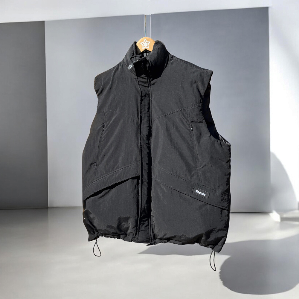 静かに主張する、ベーシック

ナイロンワッシャー インサレーションベスト - Revolla Online Store shop.revolla.com/?pid=189838077