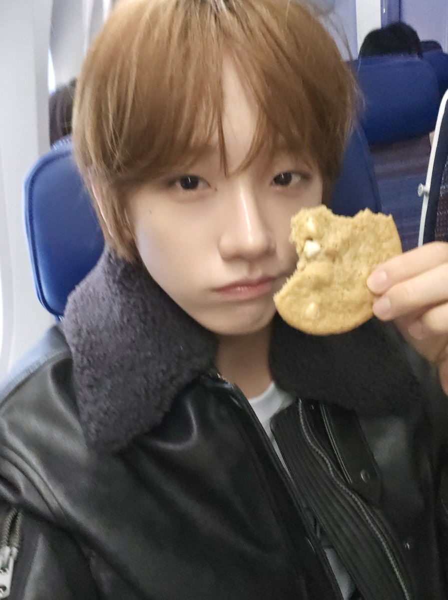 IDID_starship's tweet photo. [🌠] #정세민_DID
I 🍪 YOU ❤️ 

#IDID #아이딧 #JEONGSEMIN #정세민 https://t.co/Y6JYDAeTvE