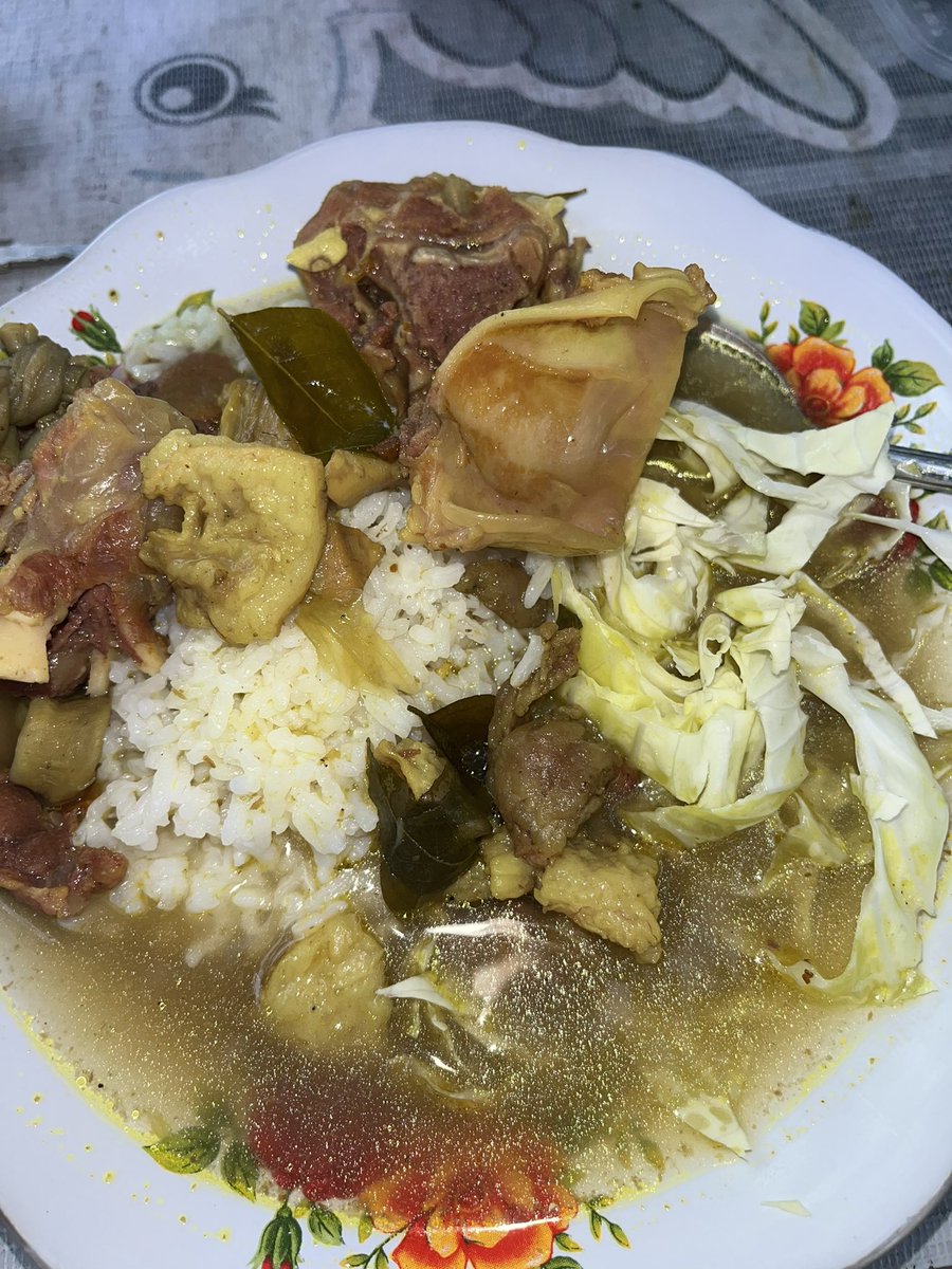 instagram tweet media