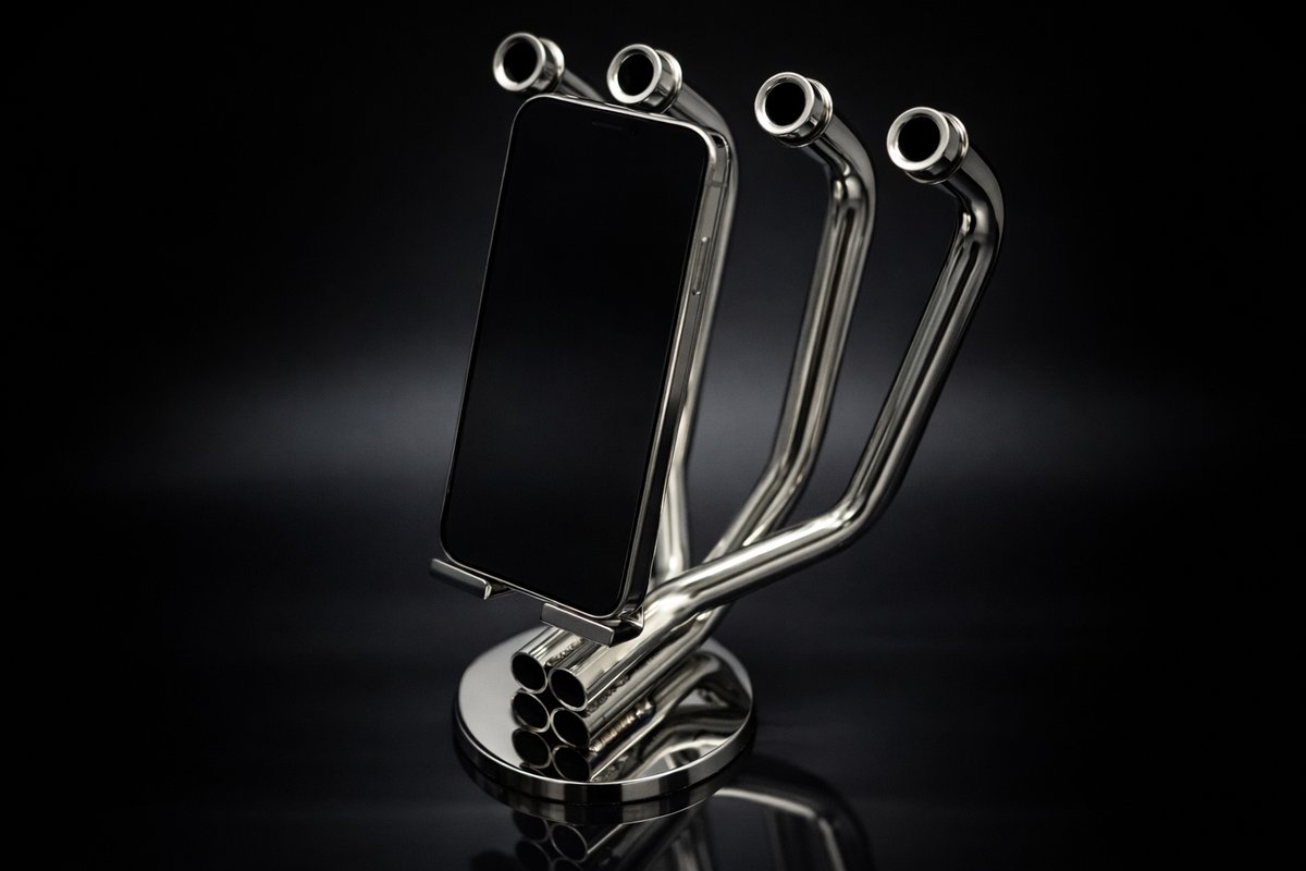 マフラーの美学が、デスクに宿るまで～ オートバイ用マフラーを造り