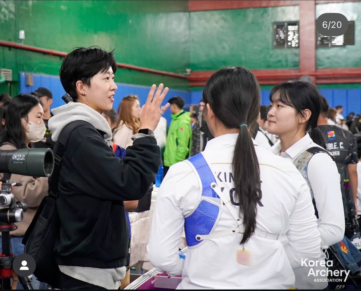 “The cool senior”