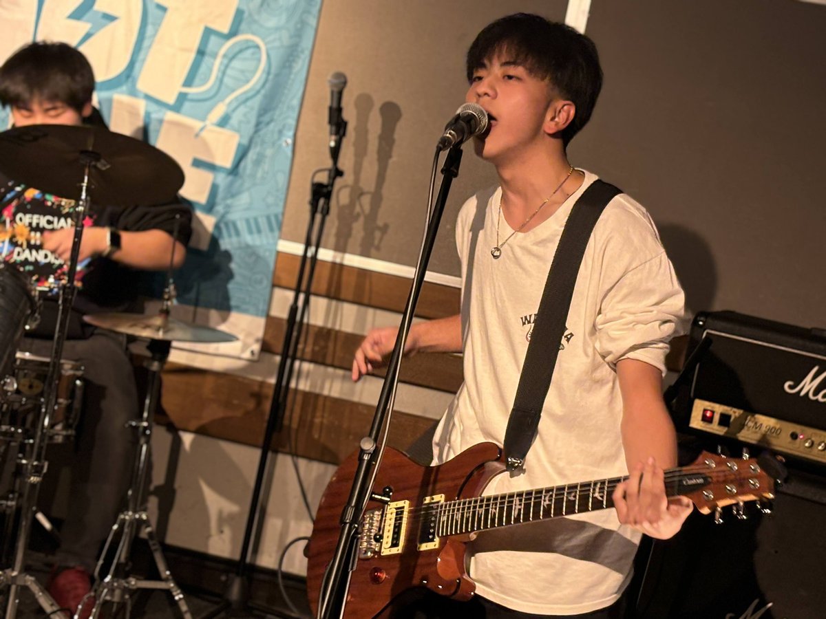 truezero_Info's tweet image. #HOTLINE
[学生企画school fest. vol.02]

ご来場ありがとうございました！

12/14（日）
TRUE ZERO
Sirius.
Gullmy
-ing
Out of kichi
レトマイ！！
amanatsu.
"Laune"
#TRUEZERO 

Photo by @shima_kouriyama