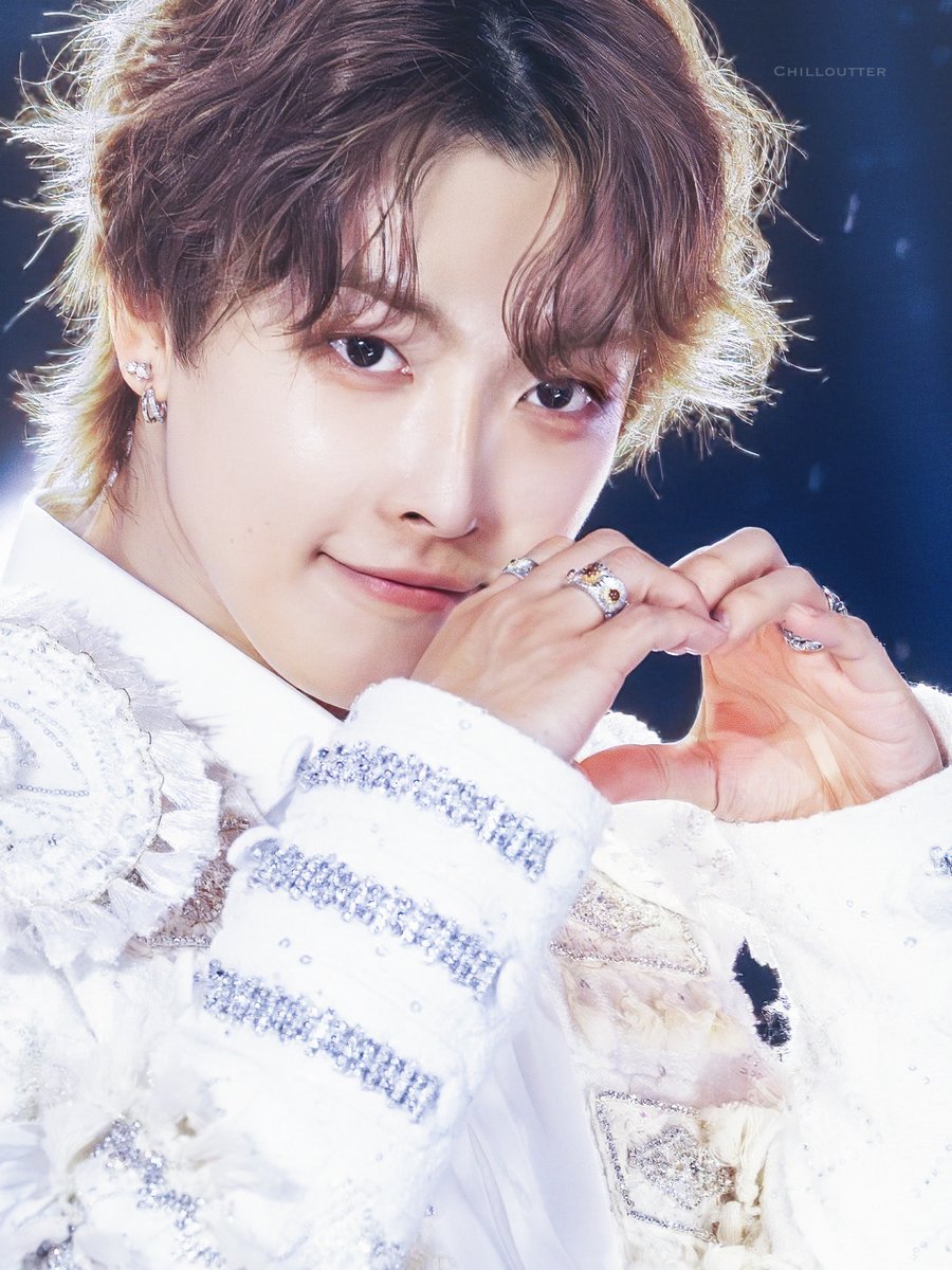 chilloutter's tweet image. 251213
Music Bank Japan 

#홍중 #HONGJOONG #에이티즈 #ATEEZ