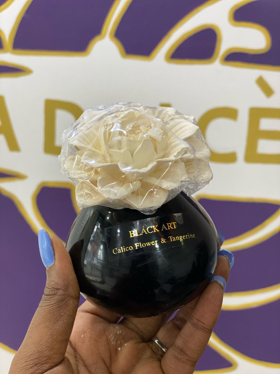 DolceDeaBaskets's tweet image. New week, fresh energy.
Start your week surrounded by calming scents that reset your mood and space.
Light a candle. Breathe deeply. Let peace find you.
🕯️🌿
#MondayMood #DolceDeaBaskets #FreshWeek