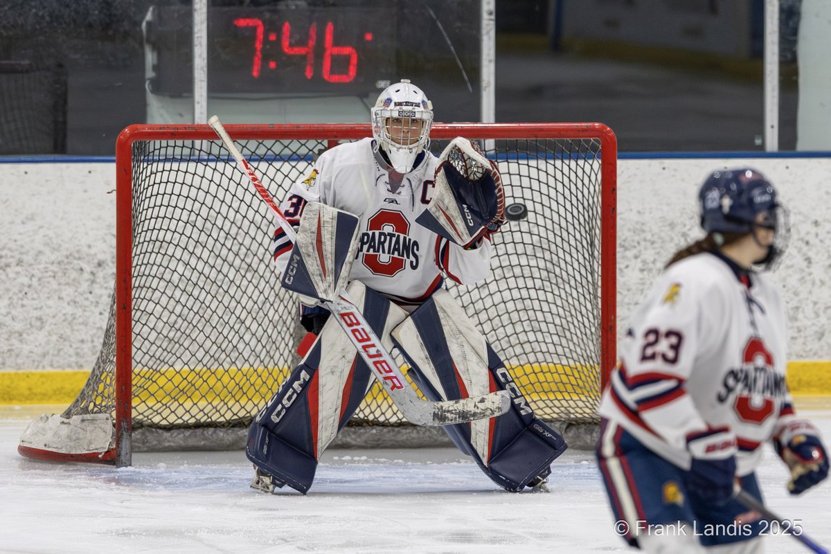 frank_landis's tweet image. Orono Girls Hockey Battles Mound Westonka to Dramatic Overtime Tie
In a thrilling rivalry matchup, the Orono girls hockey team faced off against Mound Westonka in a game marked by intense defense and relentless determination from both sides. The first period saw no goals, but…