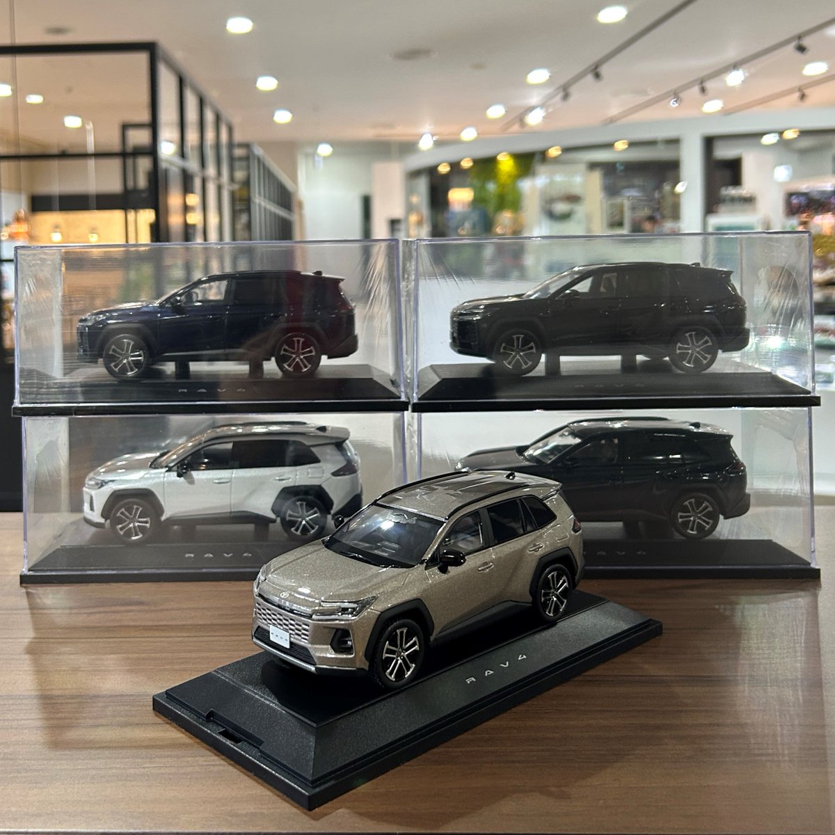 ア*ァ様 トヨタカラーサンプル　 4台セット ア*ァ様 トヨタカラーサンプル 4台セット 2026年最新】Yahoo