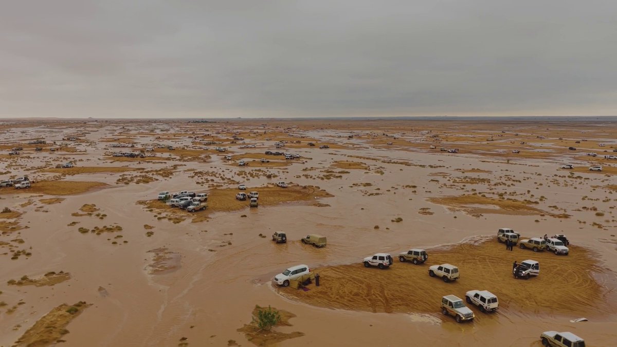 جريان شعيب المستوي بشرقي القصيم بمحافظة الشماسية بعد الحالة المطرية. عبر مراسل الإخبارية يوسف الحميد 