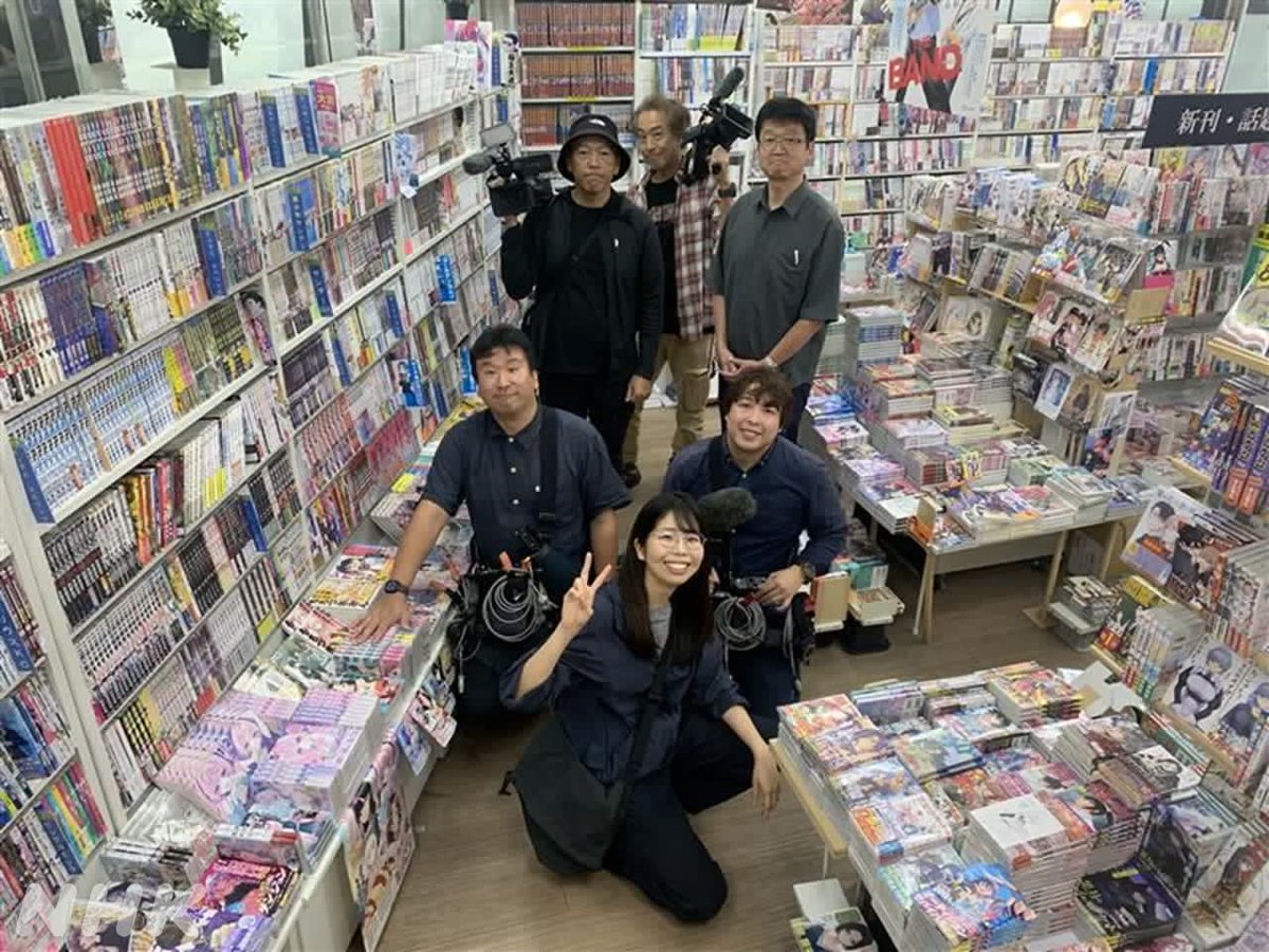 一方、北海道ではどうでもいい懐かし映像の番組…。