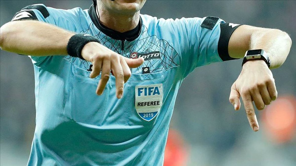 📌 Türkiye’de ilk kez Kanal 6 Haber Spor Servisi açıkladı.

Cihan Aydın artık FIFA hakemi oldu.
Aydın, Arda Kardeşler’in yerine FIFA hakemleri listesine dahil edildi.

Haberin devamı⬇️

kanal6haber.com/sonunda-o-da-f…