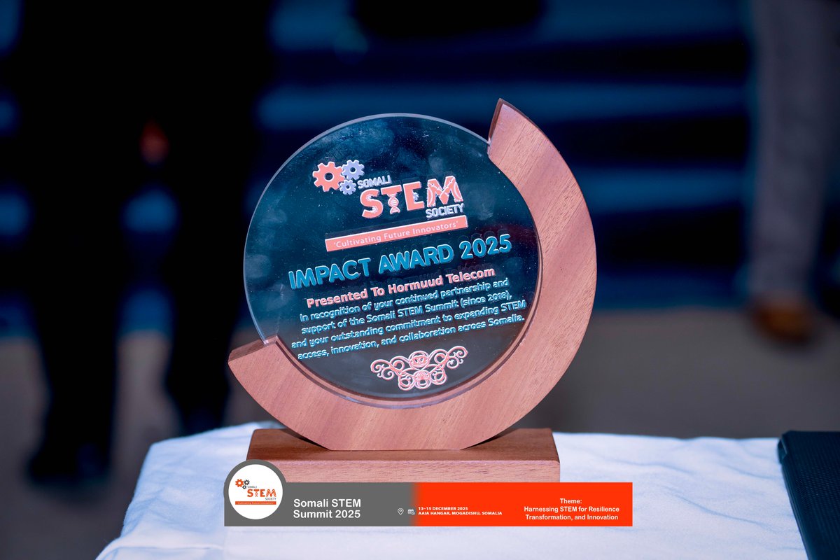 Shirkadda Hormuud Telecom  ayaa ku guuleysatay Abaalmarin (Award) iyadoo loo aqoonsaday doorkeeda muhiimka ah iyo taageerada joogtada ah ee horumarinta Somali STEM Summit iyo guud ahaan STEM

#Hormuud #SomaliSTEM #SomaliSTEMSummit #Award #Guul #Horumar