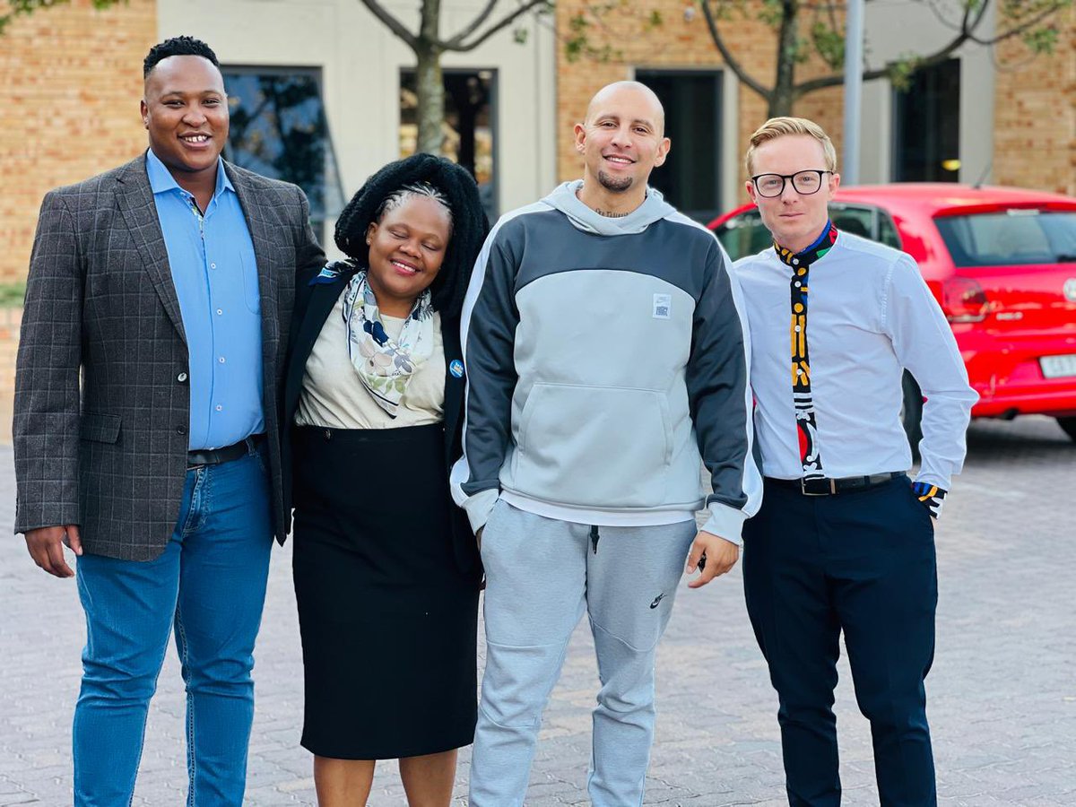 Christopher Pappas tweet media