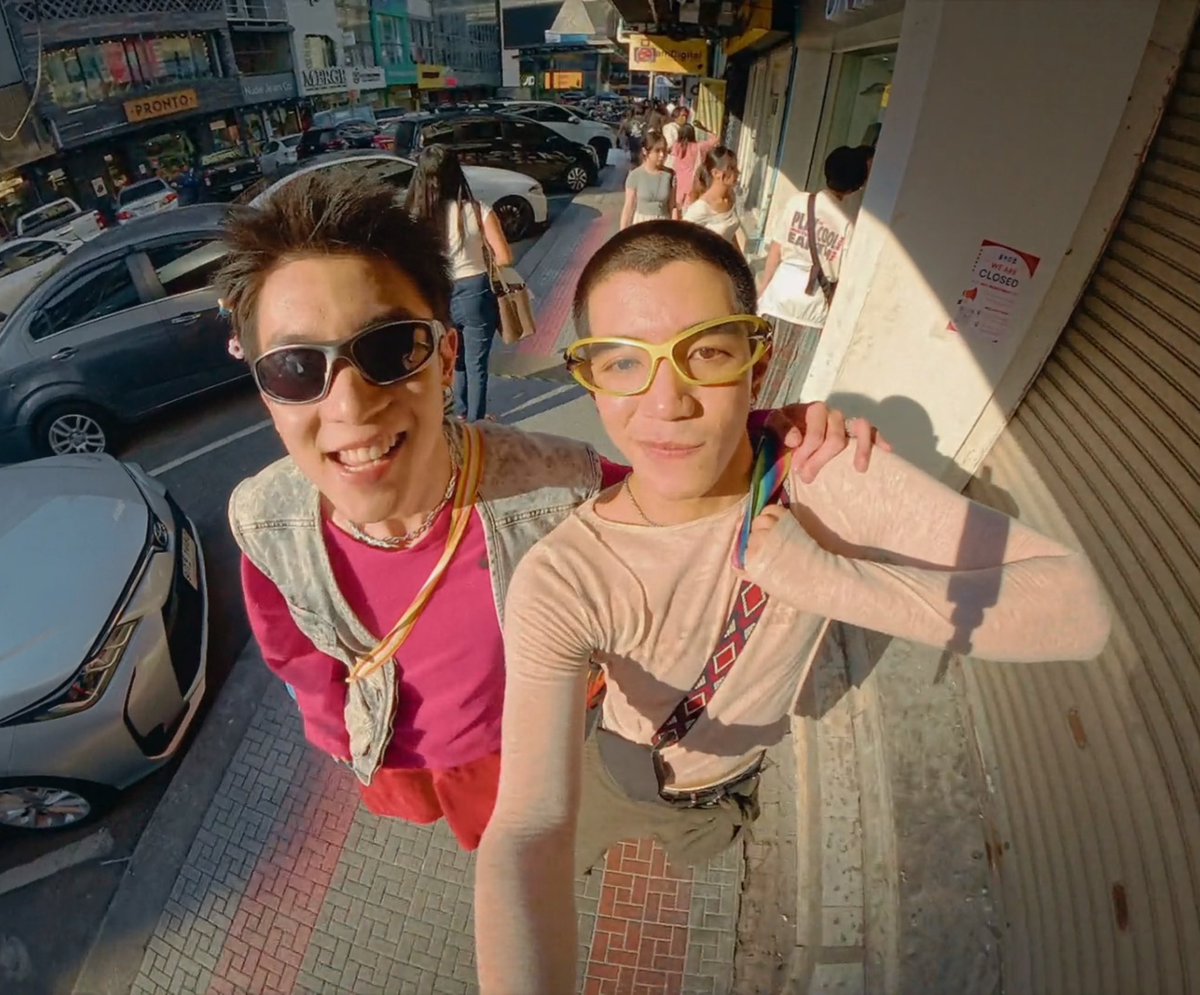 ilstrawberrytea's tweet photo. จใส่อะไรกูก็เดินด้วยทั้งนั้นแหละ โคตรน่ารักๆๆคนพี่ไม่เซลฟ์แต่ยัยมดคือทำให้พี่เค้ามั่นใจในตัวเองอะ 🐱🐜
#GELBOYSสถานะกั๊กใจ
#PIDEmonthapoom #NEWCHAYAPAK
#GELBOYS
#chianfourmod https://t.co/XNifqQa4zw