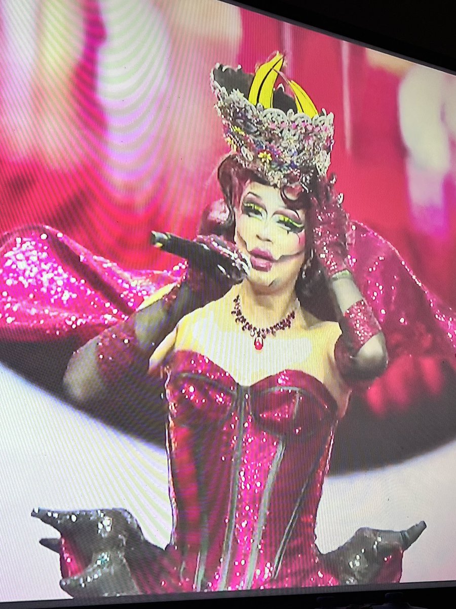 Yisus_Mal's tweet photo. Ganó el Drag, ganó el arte, ganó @NaylaDowns  #LMD7 https://t.co/eGxOD43d98