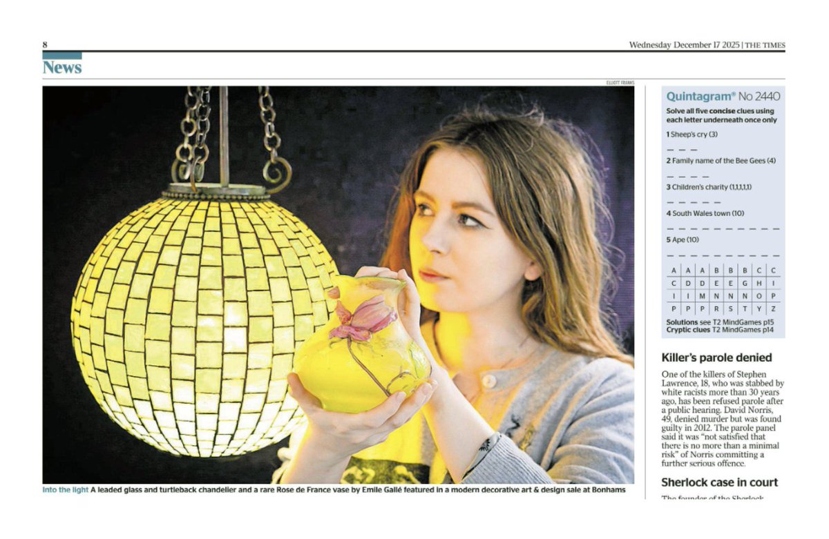 elliottfranks's tweet image. thetimes.com/uk/photography… @thetimes News In Pictures/p8 @bonhams1793 Modern Decorative Art &amp;amp; Design sale  Alessandro Pianon 'Pulcino', bird sculpture, model no. S193, circa 1963 &amp;amp; Émile Gallé a rare and important 'Rose de France' vase, circa 1903 estimate £120,000 - £180,000