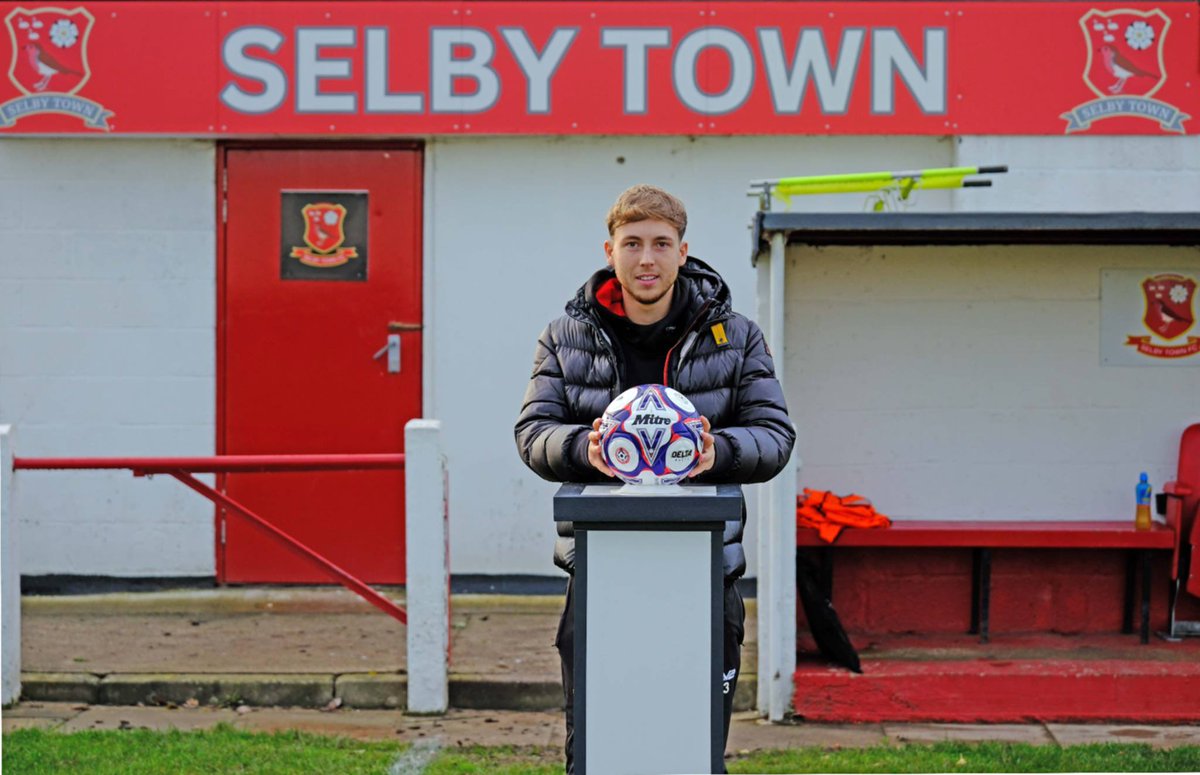 Selby Town FC tweet media