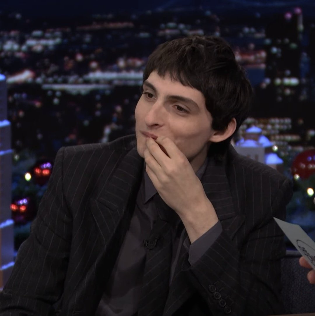 tharchrs's tweet image. #boyfriendreveal