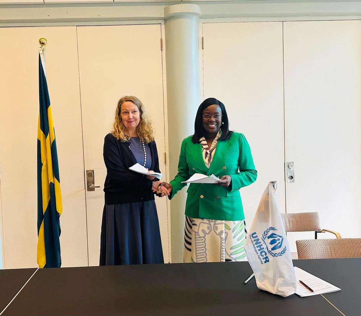 Today, UNHCR Kenya’s Representative <a href="/BurenCaroline/">Caroline Van Buren</a> signed a new partnership with <a href="/SwedeninKE/">Swedish Ambassador to Kenya</a>, reinforcing Kenya’s national systems to advance refugee inclusion under the Shirika Plan. 

Thank you <a href="/Sweden/">Sweden</a> for the long-standing support and steadfast commitment 🇸🇪