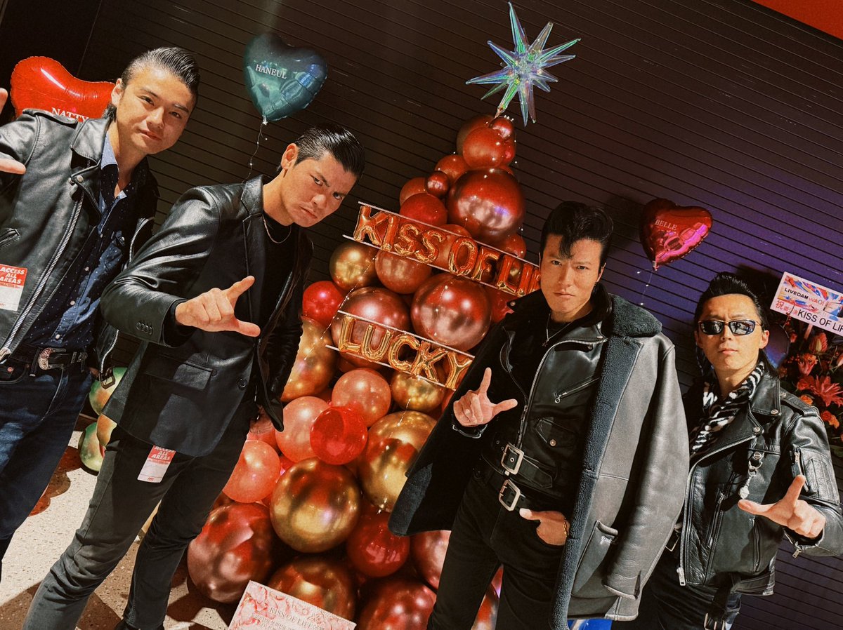KISS OF LIFE Japan Tour FinalsにMV参加チームで招待いただきました。ダンス、歌唱力、演出、全てがプロフェッショナル！K-POPのトップレベルなエンターテイメントに刺激受けまくり。本人達も再会喜んでくれて良かった！ありがとう！
#KISSOFLIFE <a href="/KISSOFLIFE_S2/">KISS OF LIFE</a>